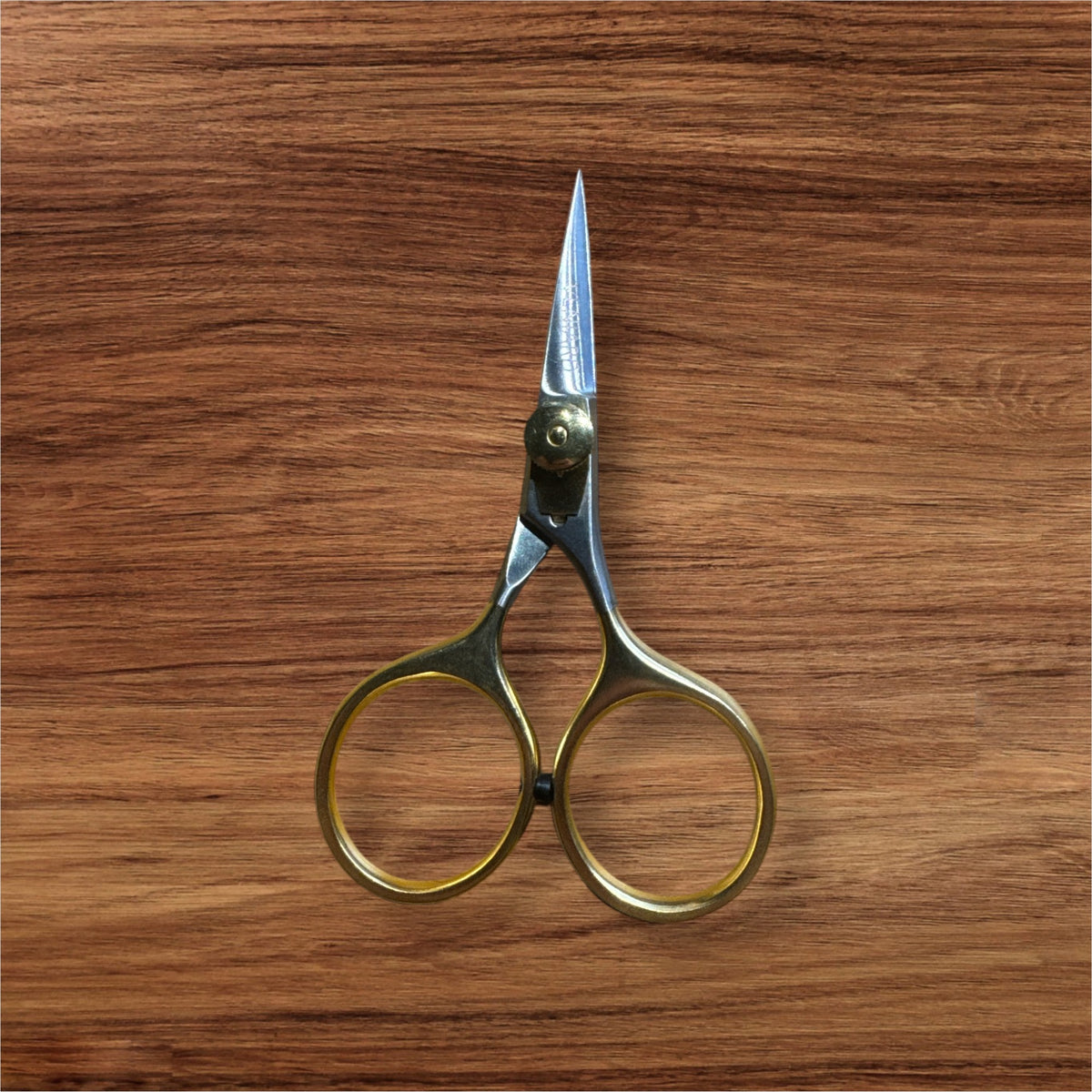 Gold Loop Razor Scissors - With tension adjuster – Twinpeakesflyfishing